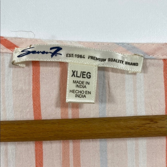 Seven7 100% Cotton Pink and White Flutter Sleeve Blouse Size XL - Picture 2 of 5